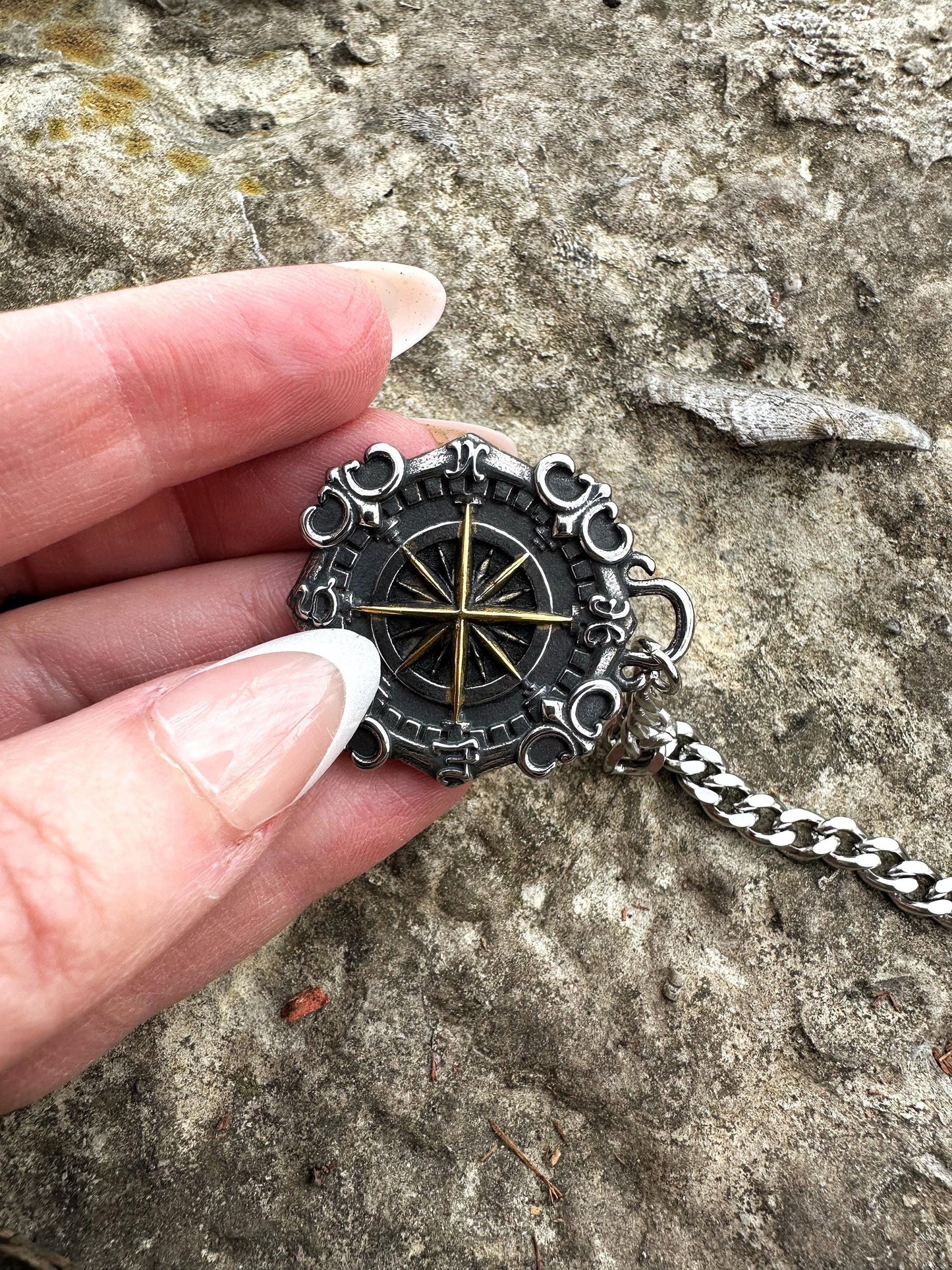 "Viking Star" Cloak Clasp w/ Chain