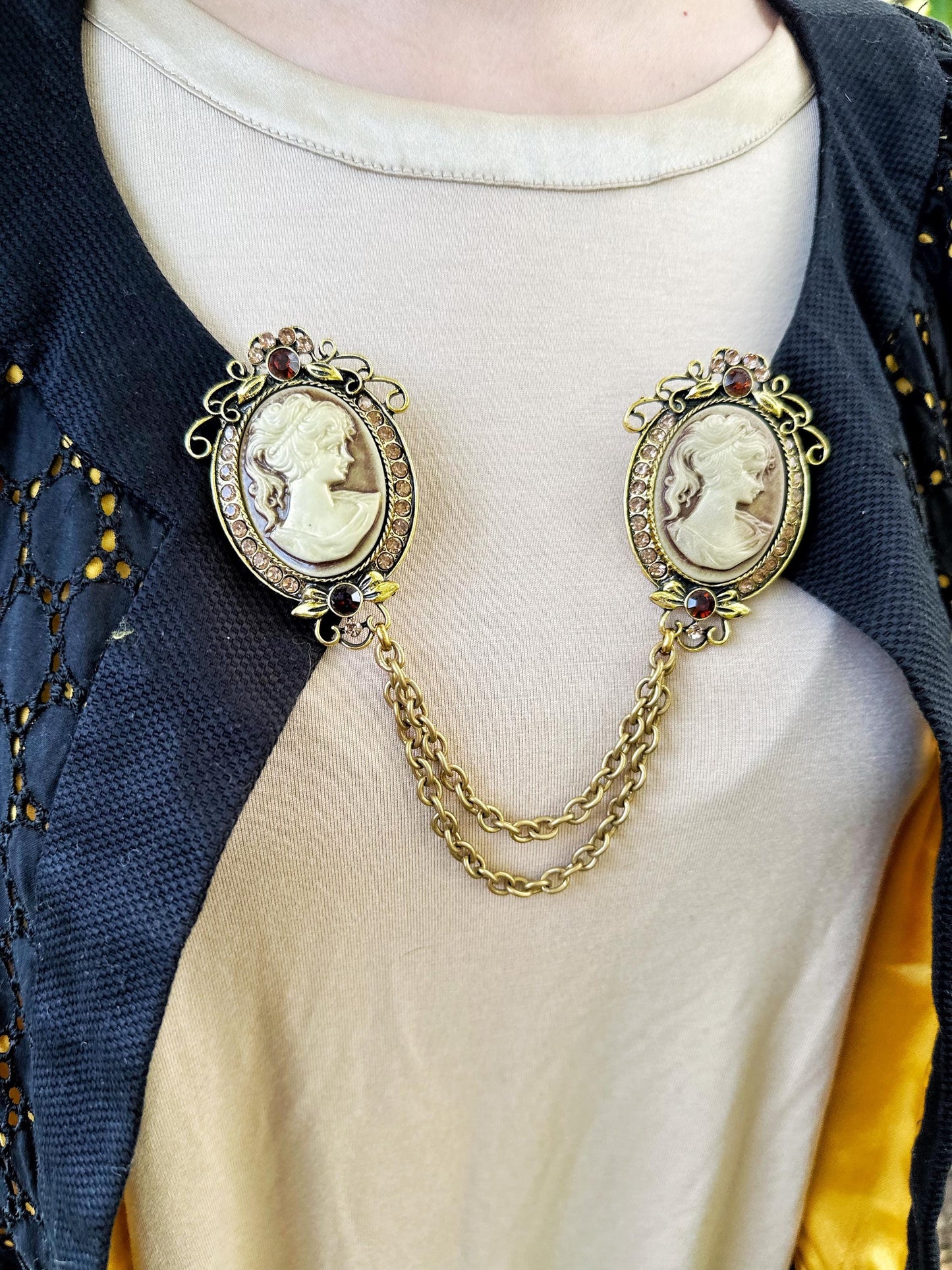 Gold-toned Cameo Cloak Clasp, Costume Cameo Brooch w/ Chains | Victorian Fairytale Closure, Gothic Edwardian | Adult Costume Accessories