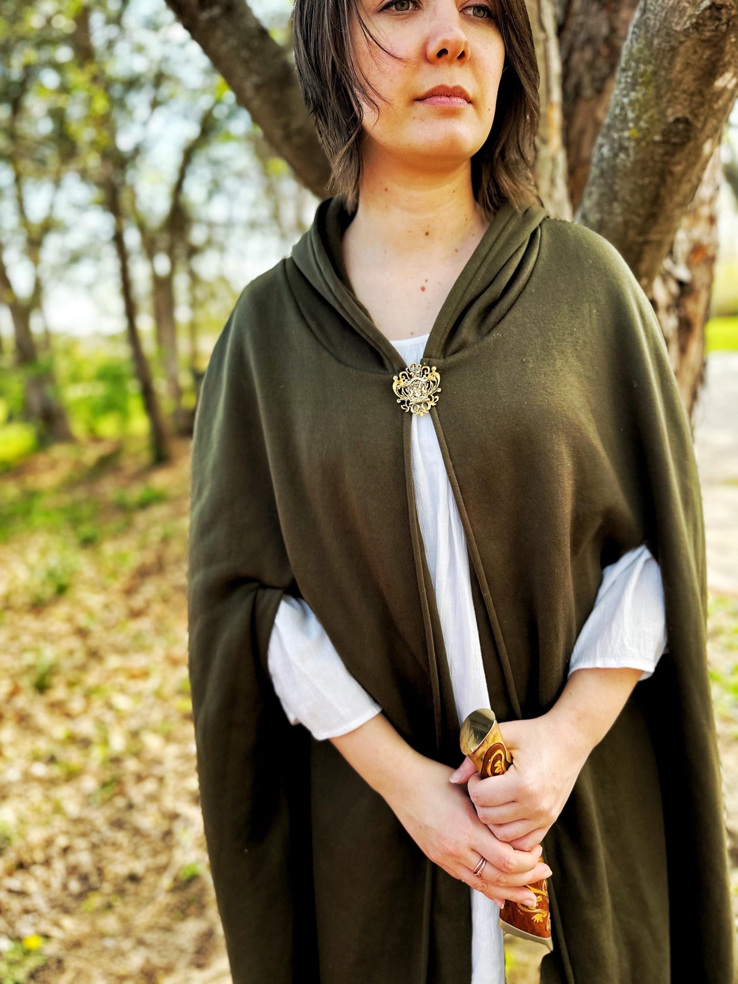 Gold Heraldic Coat-of-Arms Cloak Clasp Pin