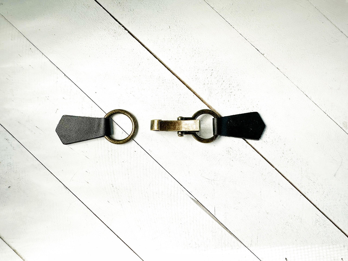 NEW Bronze Buckle & Black Leather Cinch Clip, Skinny Belt Alternative for Dress, Jacket, Cardigan, Mini-Tailor Button Closure, KardiKlips