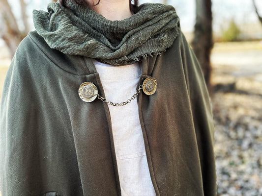 NEW Medallion Cloak Clasp with Chain in Bronze or Silver
