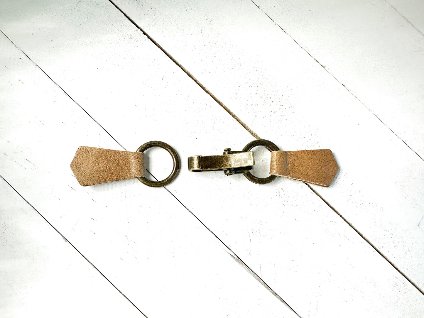 NEW Bronze Buckle & Tan Brown Leather Cinch Clip, Skinny Belt Alternative for Dress, Jacket, Cardigan, Mini-Tailor Button Closure, KardiKlip