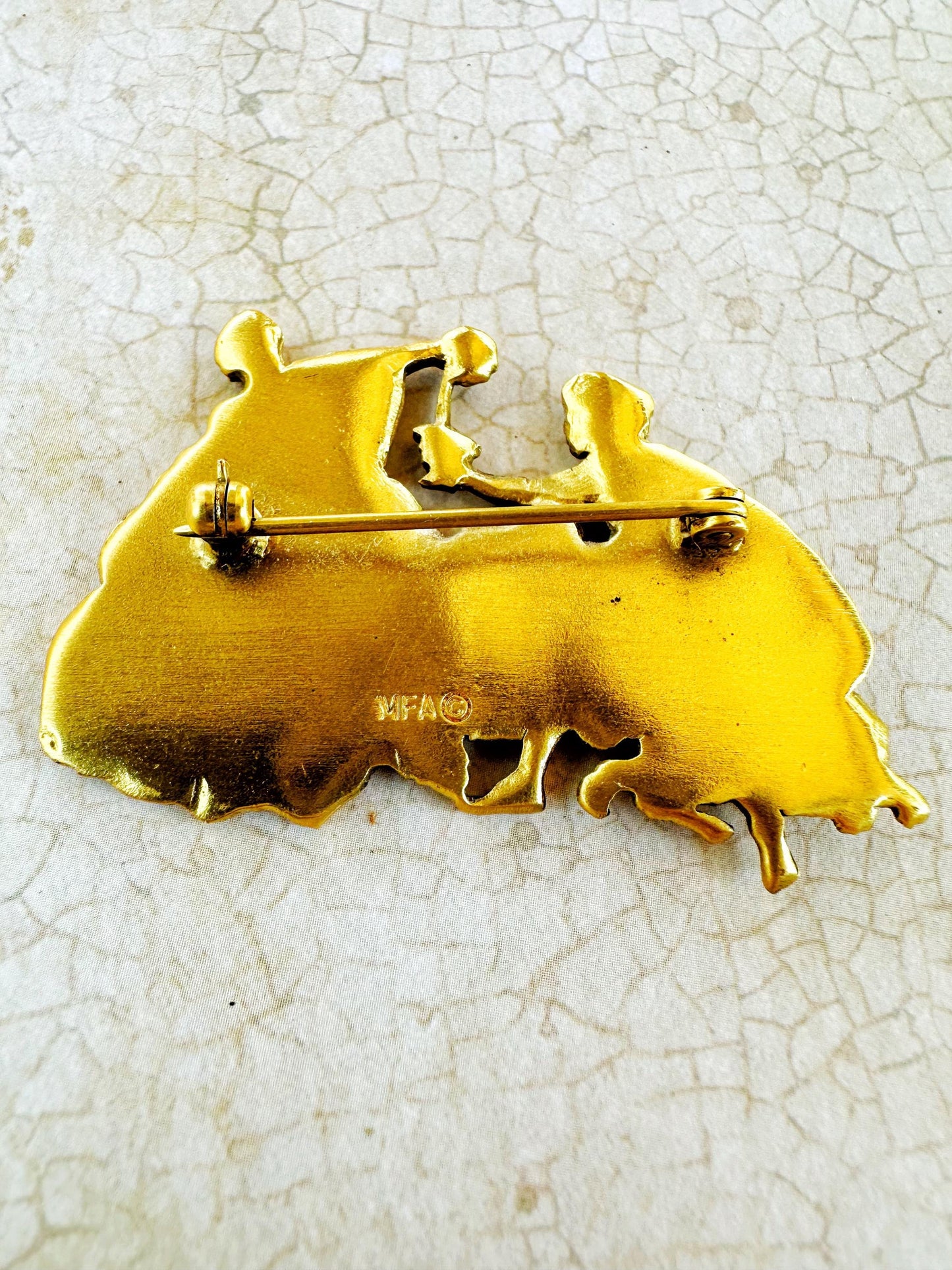 Gold-toned Vintage Roman Brooch "Bacchanalia"