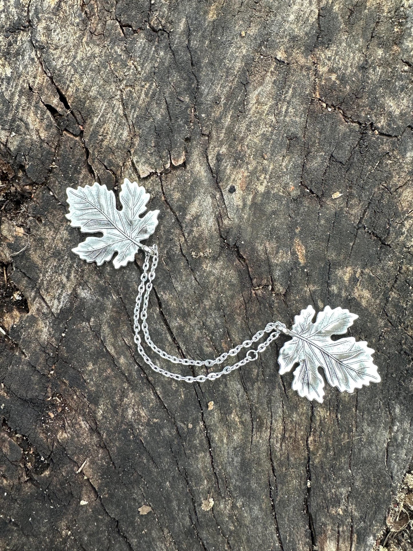 "Sylvan" Silver Maple Leaf Cloak Clasp w/ Chains