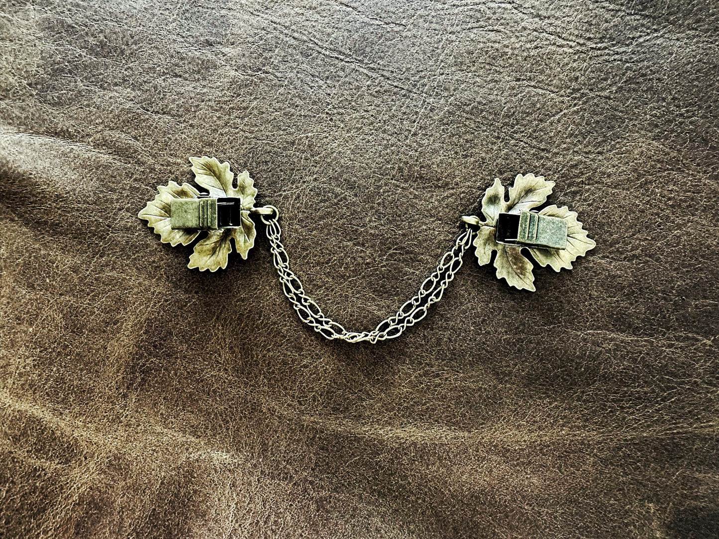 "Sylvan" Bronze Metal Maple Leaf Cloak Clasp w/Chains