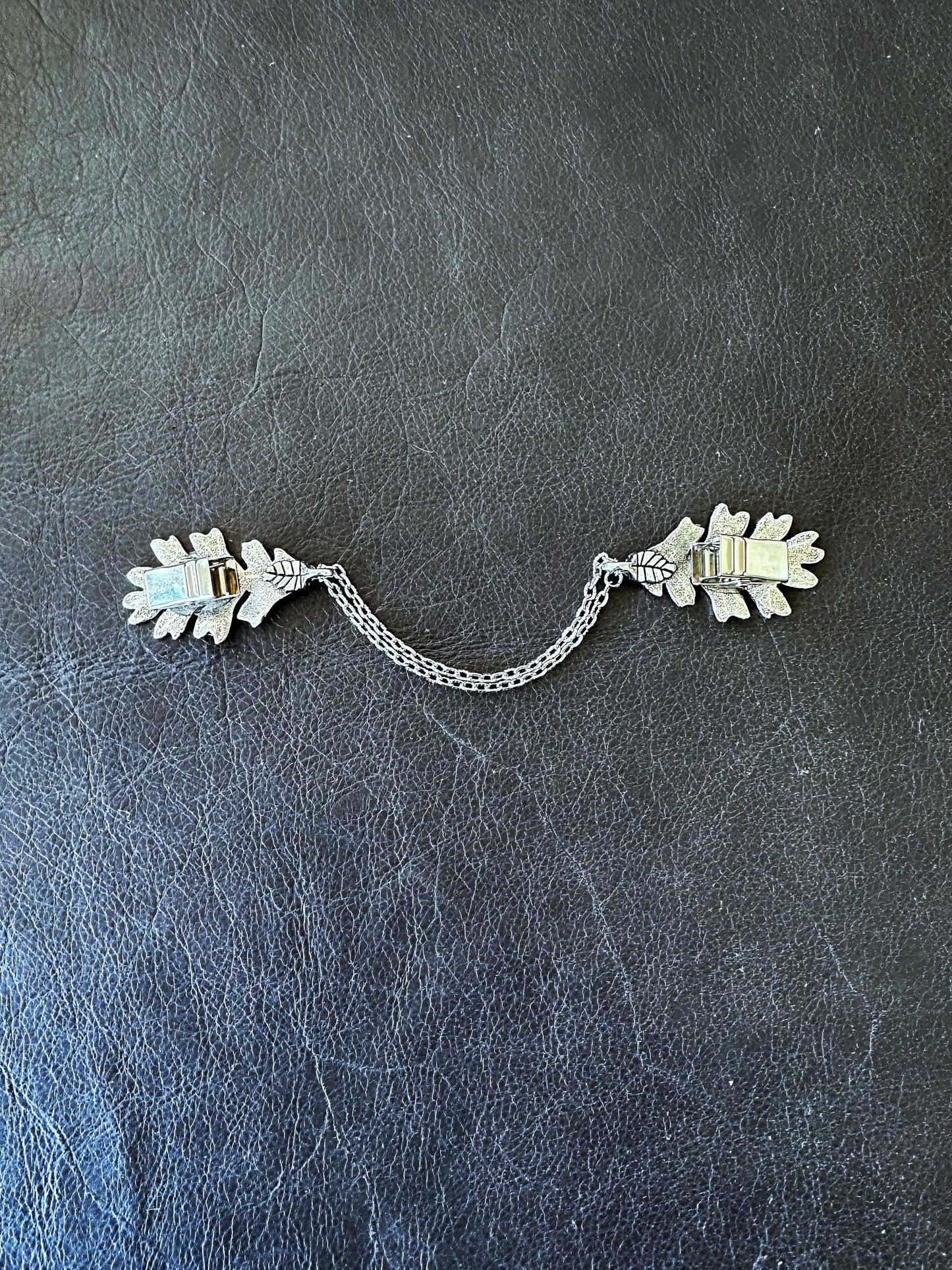 "Terebinth" Silver Leaf w/ Chains Cloak Clasp