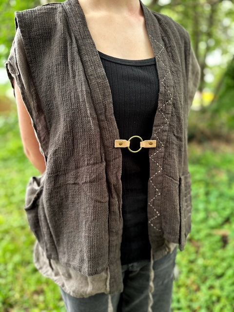 Dress Cinch Clip | Bronze Ring & Brown Leather Sweater Clip | Unique Clothing Clasps Shawl Clip | Steampunk Minimalist Versatile Skinny Belt