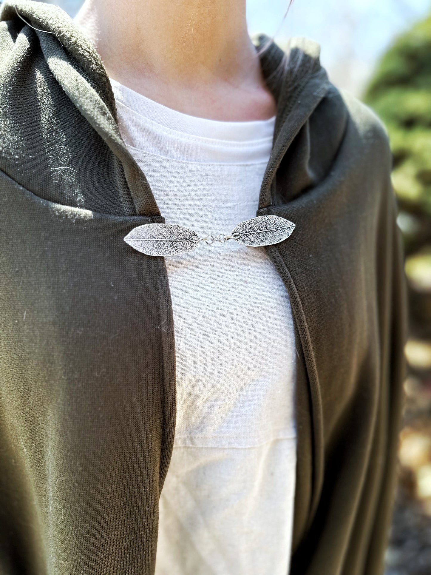 "Willow" Silver Metal Leaf Cloak Clasp